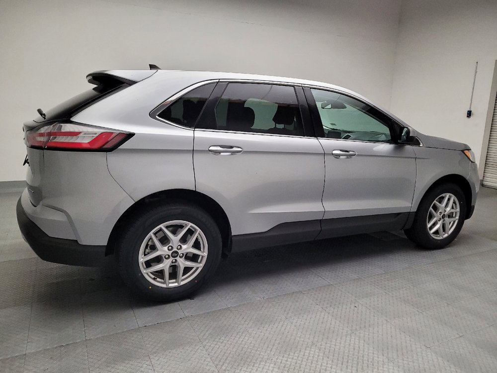 Used 2023 Ford Edge SEL image 10