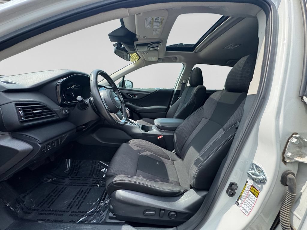 Used 2025 Subaru Outback Premium AWD/4WD image 20