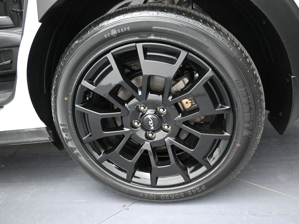 Used 2022 Kia Telluride SX w/ SX Prestige Package image 46