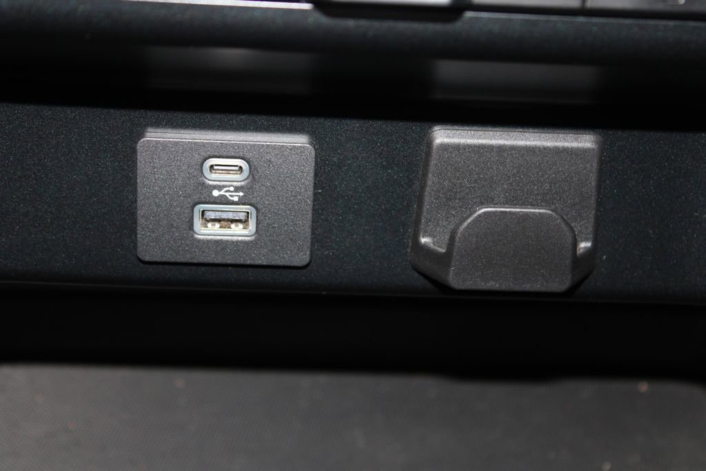 Used 2023 Ford F150 XLT w/ Equipment Group 302A High image 46