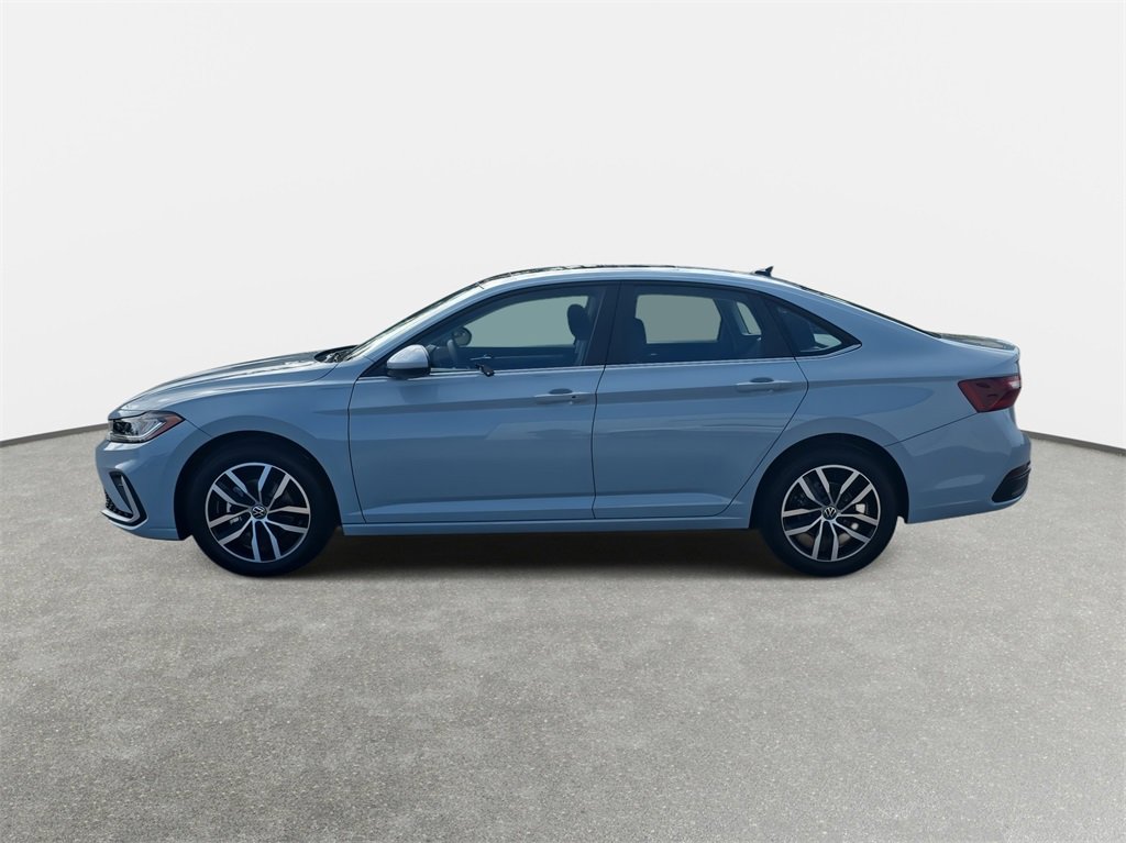 New 2026 Volkswagen Jetta SE image 8