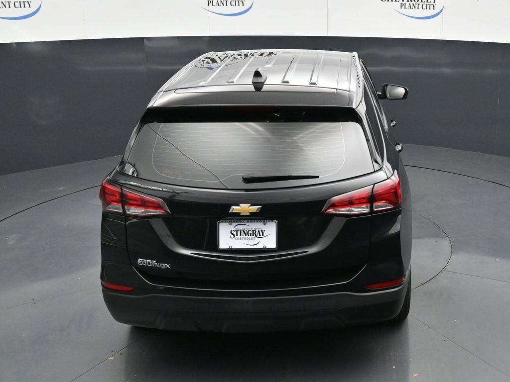Used 2023 Chevrolet Equinox LS FWD image 23