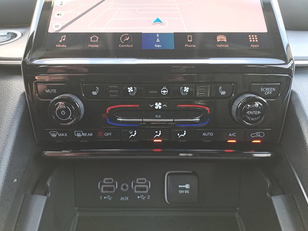 Certified 2023 Jeep Grand Cherokee Limited w/ Luxury Tech Group II AWD/4WD image 22