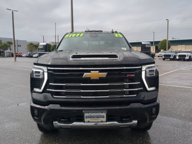 Used 2025 Chevrolet Silverado 2500 LT w/ Z71 Chrome Sport Edition AWD/4WD image 9