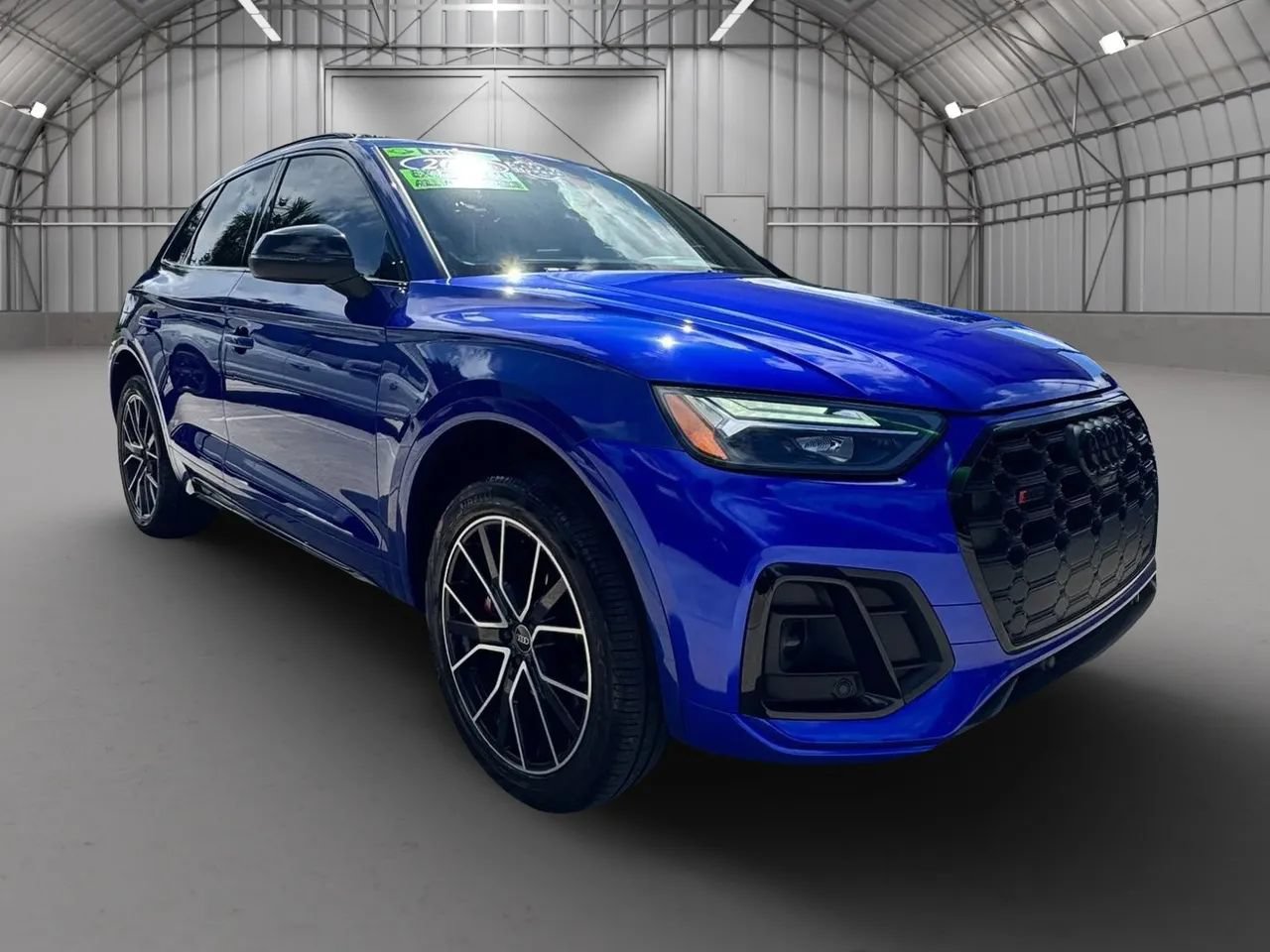 Used 2022 Audi SQ5 Premium Plus w/ Premium Plus Package AWD/4WD image 8