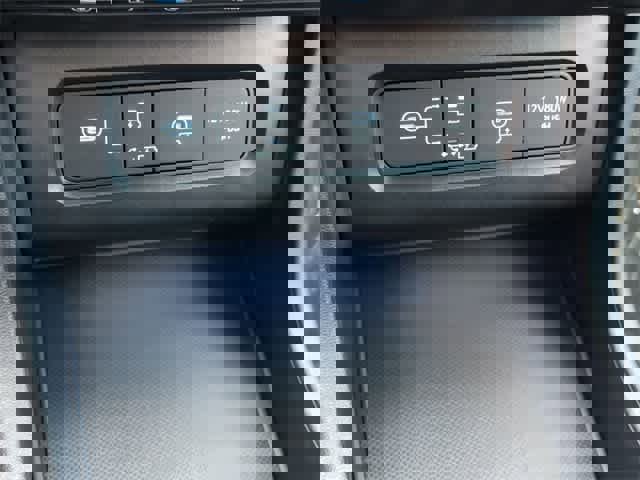 Certified 2025 Hyundai Tucson SEL image 25