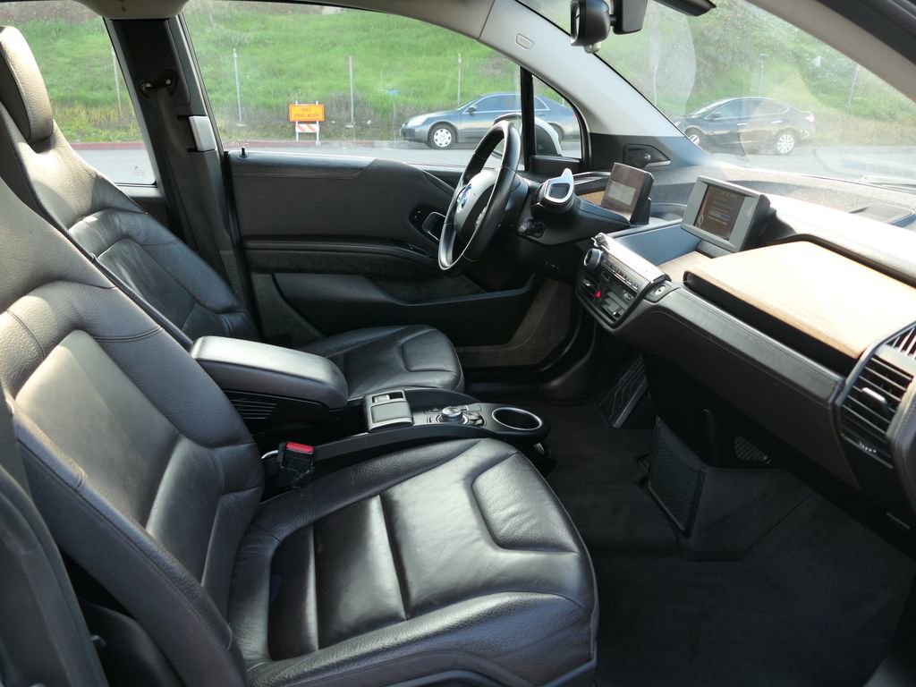 Used 2014 BMW i3 w/ Range Extender image 30