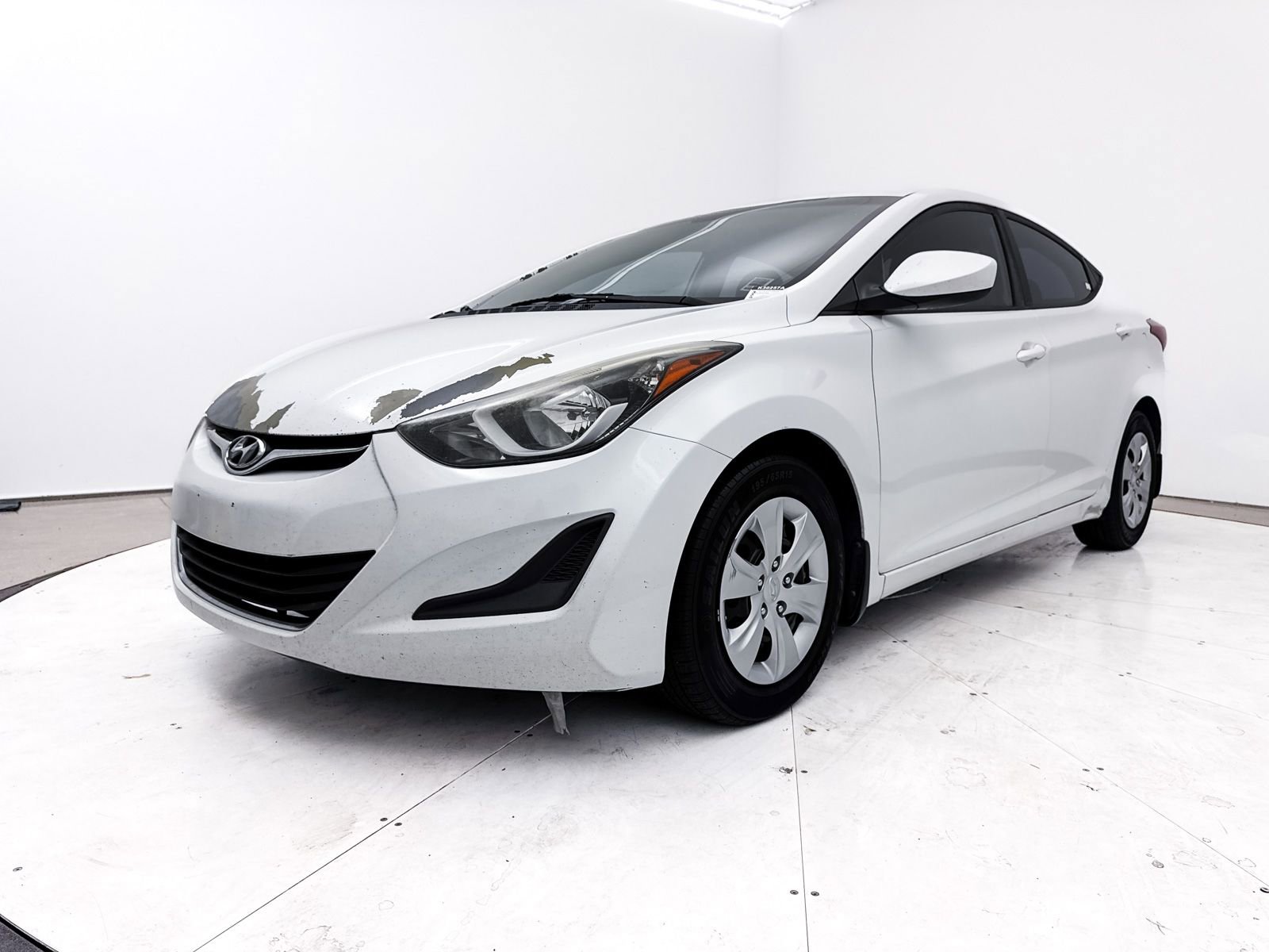 Used 2016 Hyundai Elantra SE image 8