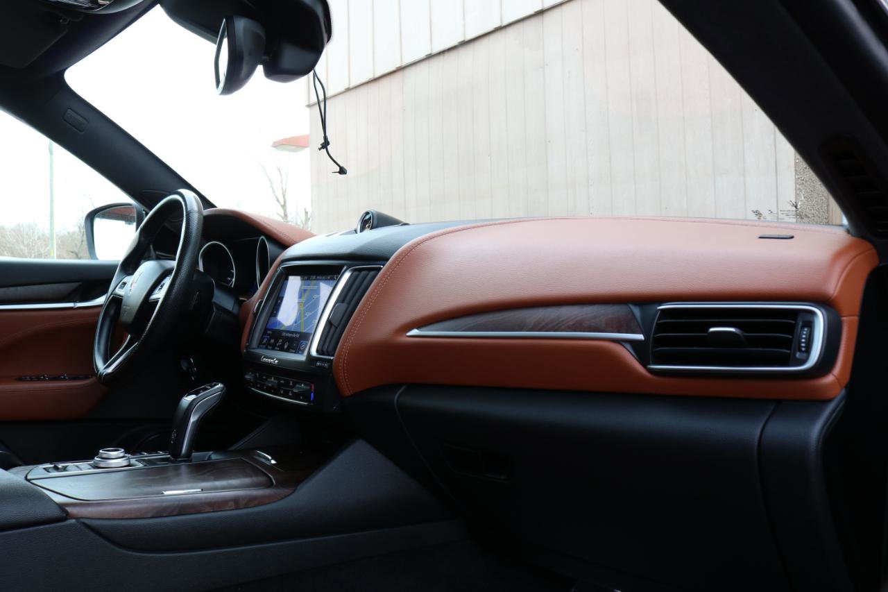 Used 2020 Maserati Levante image 65