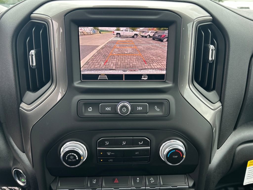 New 2026 GMC Sierra 2500 Pro w/ X31 Off-Road Package image 16