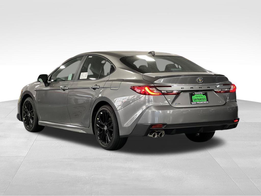 New 2026 Toyota Camry SE FWD image 3