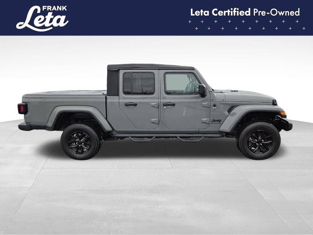 Used 2021 Jeep Gladiator Sport image 18
