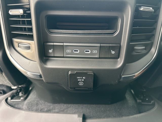 New 2026 RAM 1500 Laramie AWD/4WD image 42