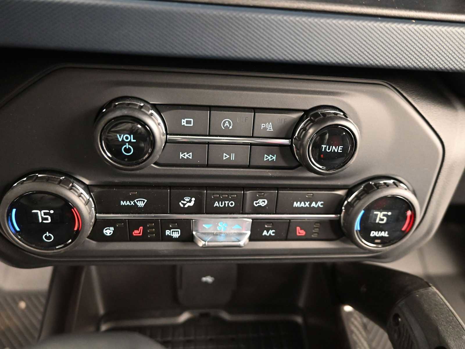 Used 2024 Ford Bronco Raptor w/ Interior Carbon Fiber Pack 6 image 19