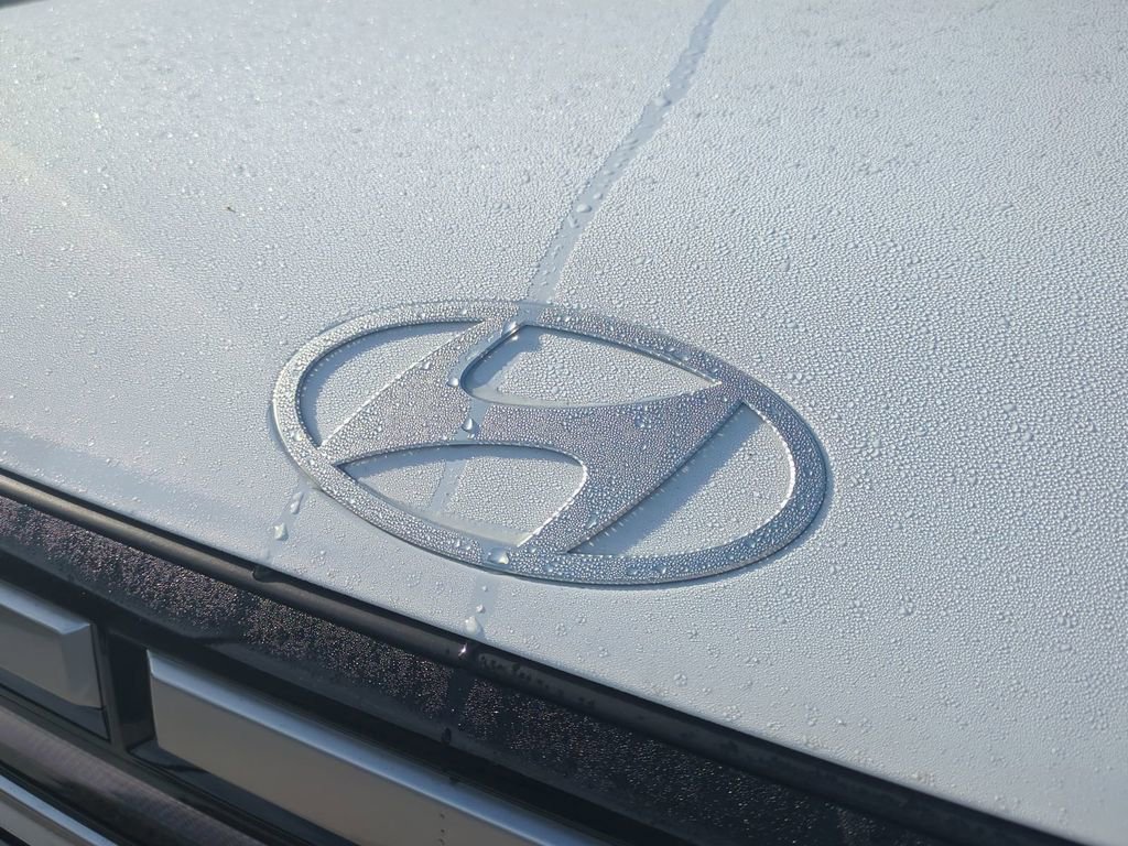 New 2026 Hyundai Santa Fe SE image 13