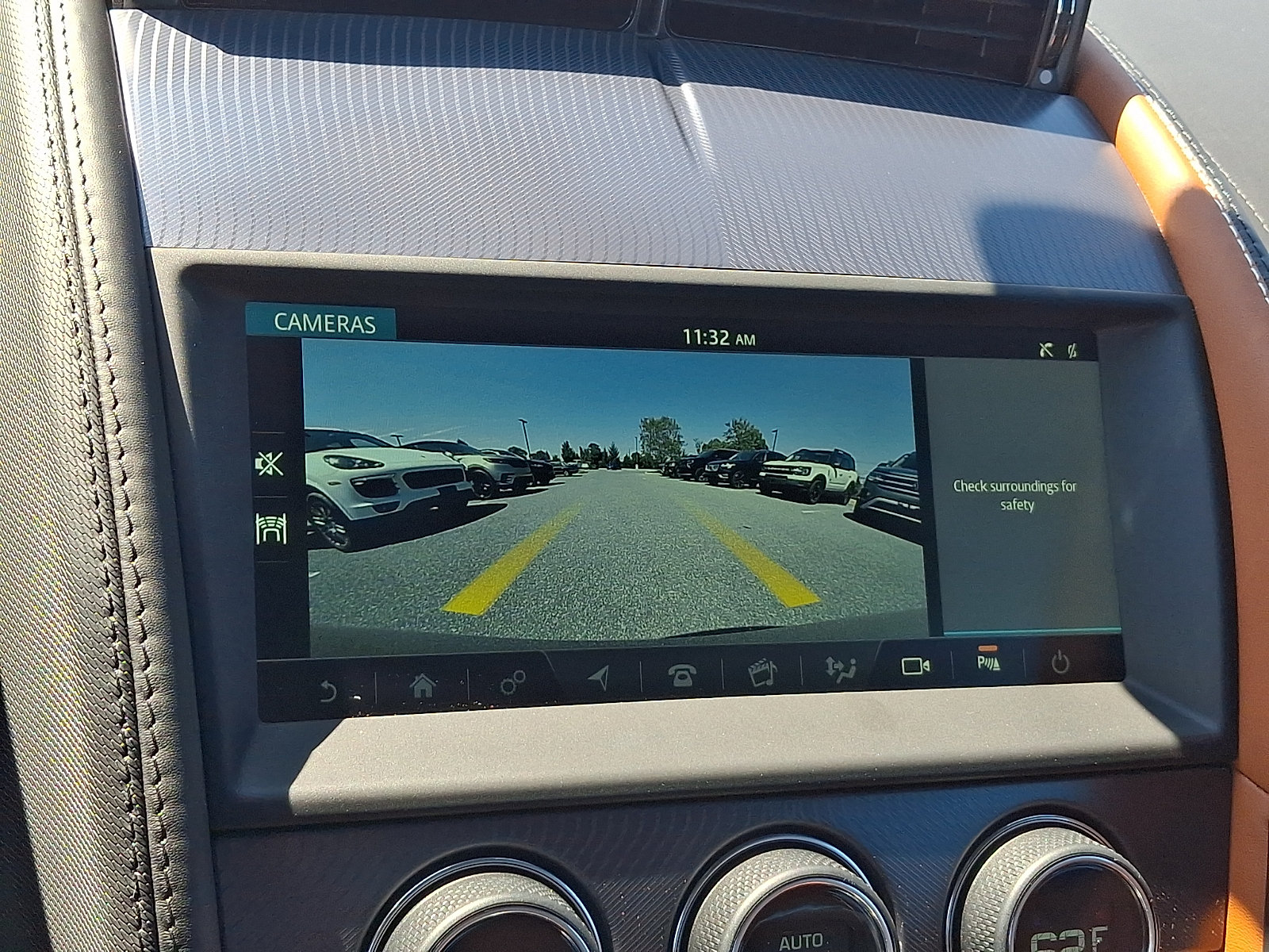 Used 2020 Jaguar F-TYPE Coupe RWD image 17