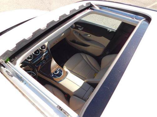 Used 2021 Mercedes-Benz C 300 4MATIC Sedan w/ Premium Package image 10