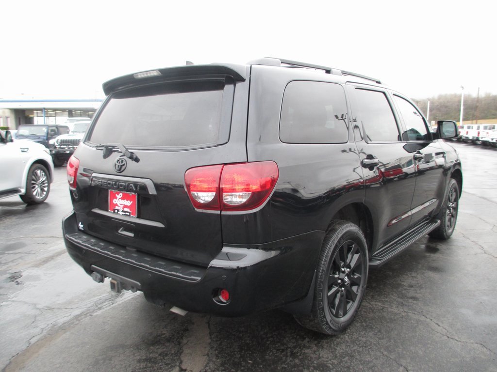 Used 2022 Toyota Sequoia SR5 w/ Premium Package image 5