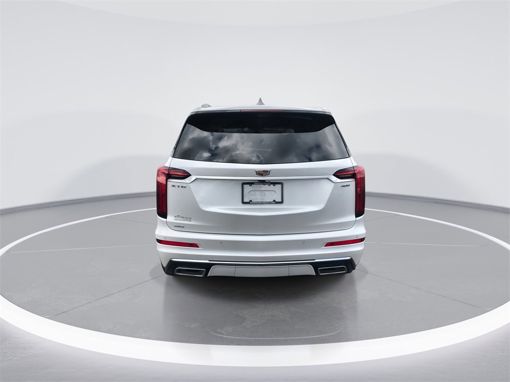 Used 2023 Cadillac XT6 Premium Luxury image 7