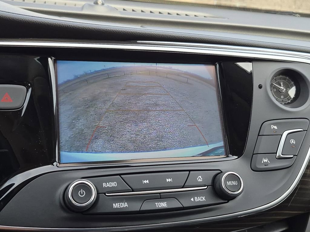 Used 2020 Buick Envision Premium image 29