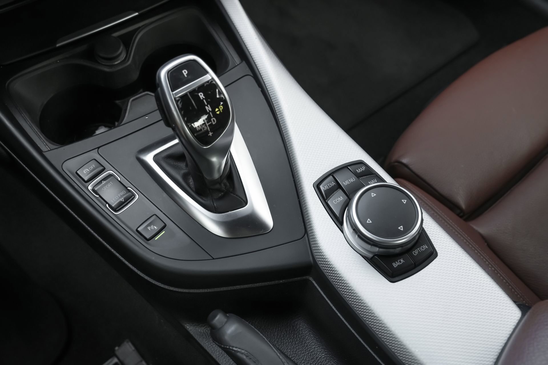 Used 2017 BMW 230i Coupe image 18