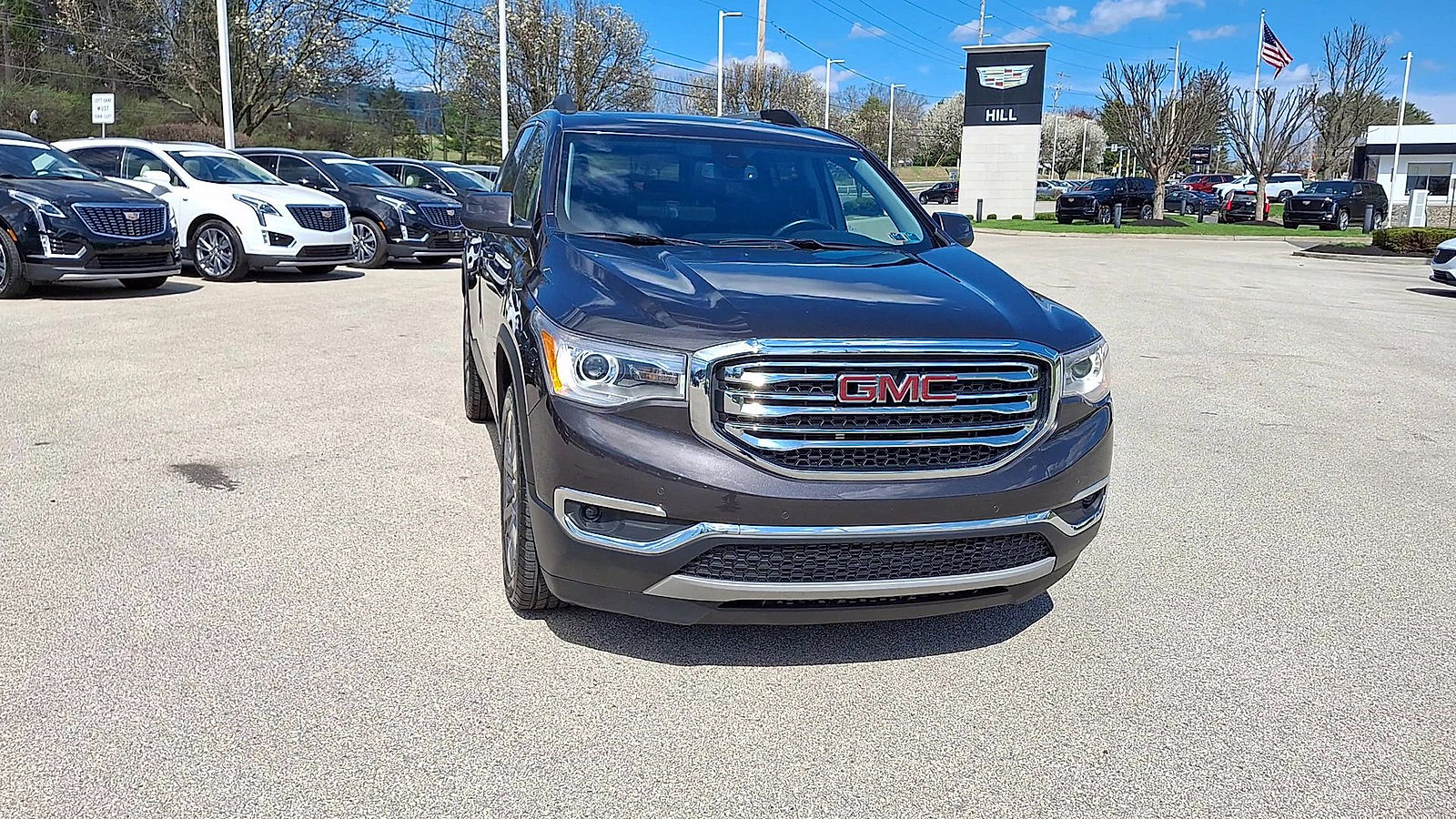 Certified 2019 GMC Acadia SLT w/ LPO, Floor Liner Package image 3