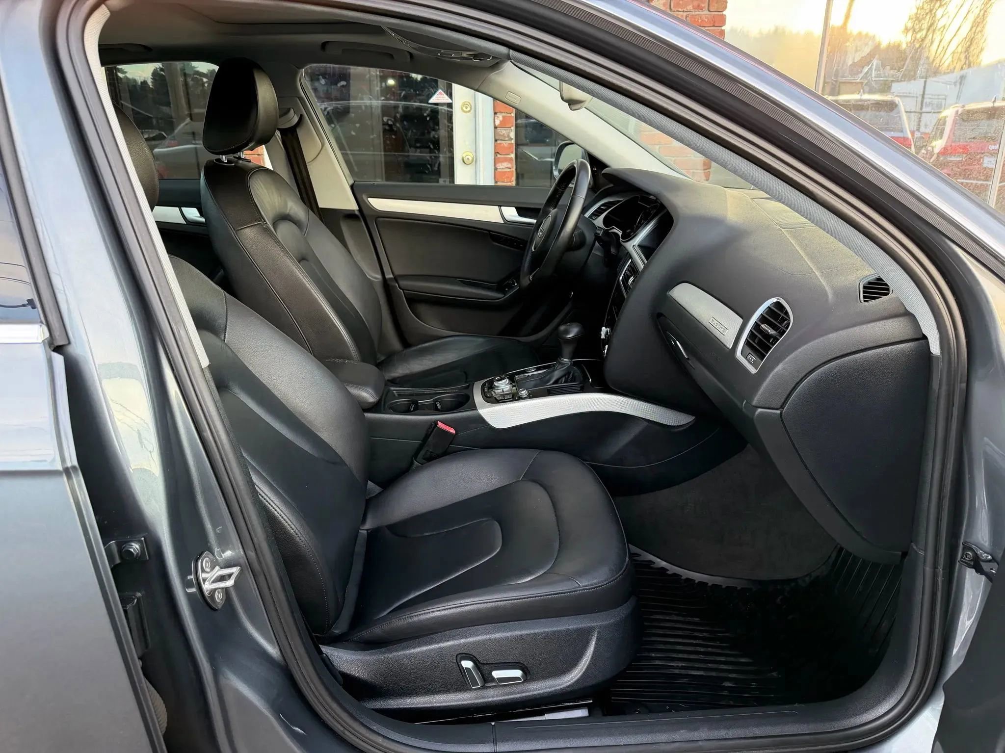 Used 2015 Audi A4 2.0T Premium Plus w/ Technology Package image 12