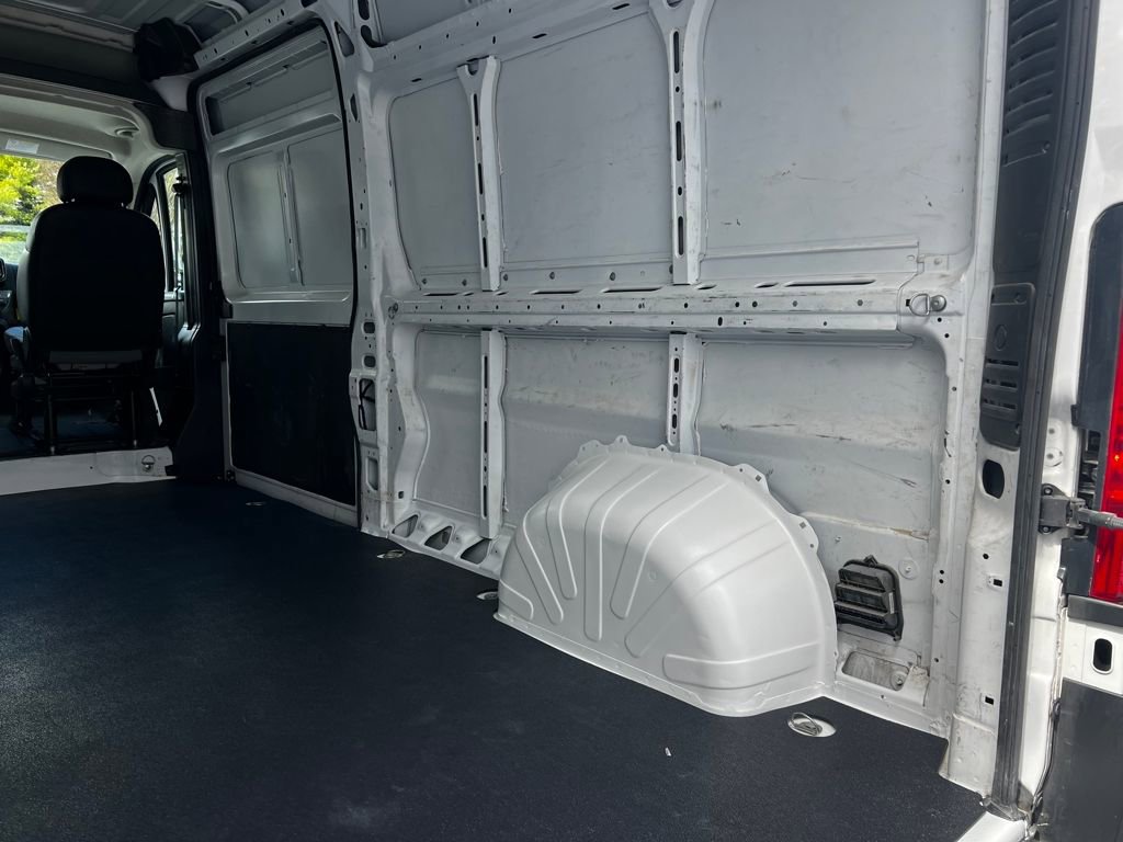 Used 2023 RAM ProMaster 2500 image 16
