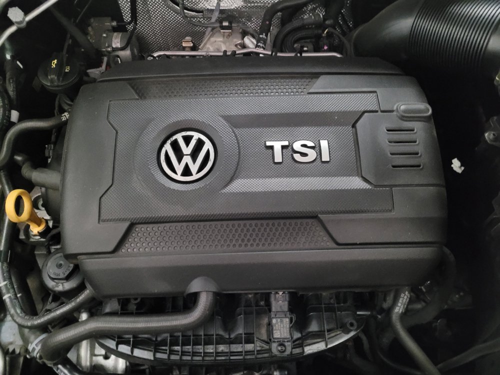 Used 2023 Volkswagen Atlas Cross Sport SE FWD image 30