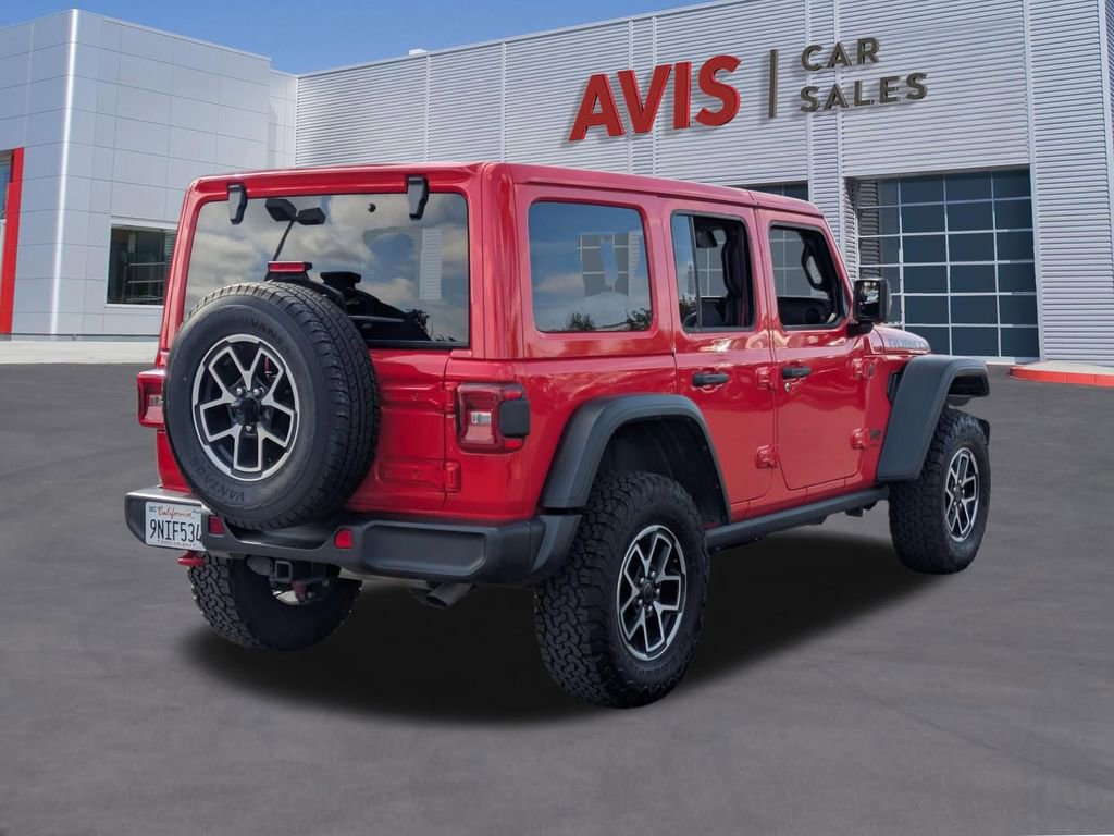 Used 2025 Jeep Wrangler Unlimited Rubicon w/ Convenience Group image 6