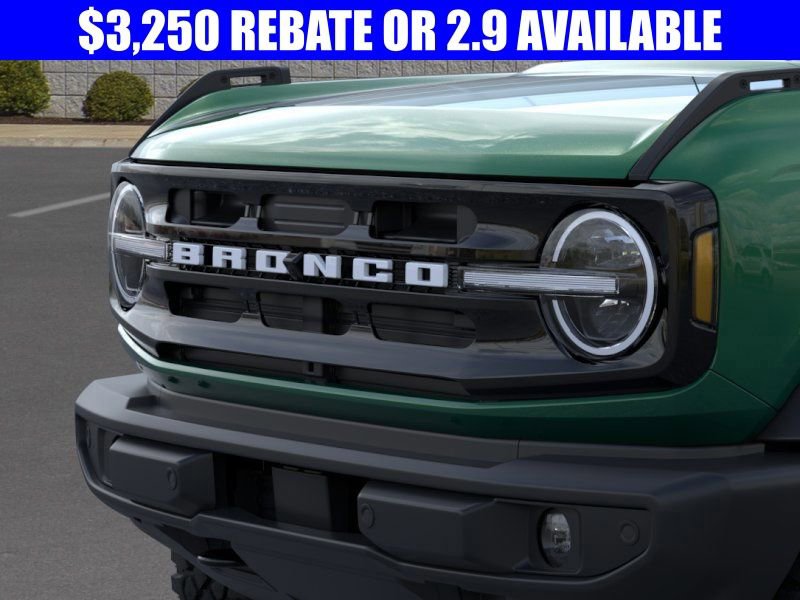 New 2025 Ford Bronco Outer Banks w/ Sasquatch Package image 19