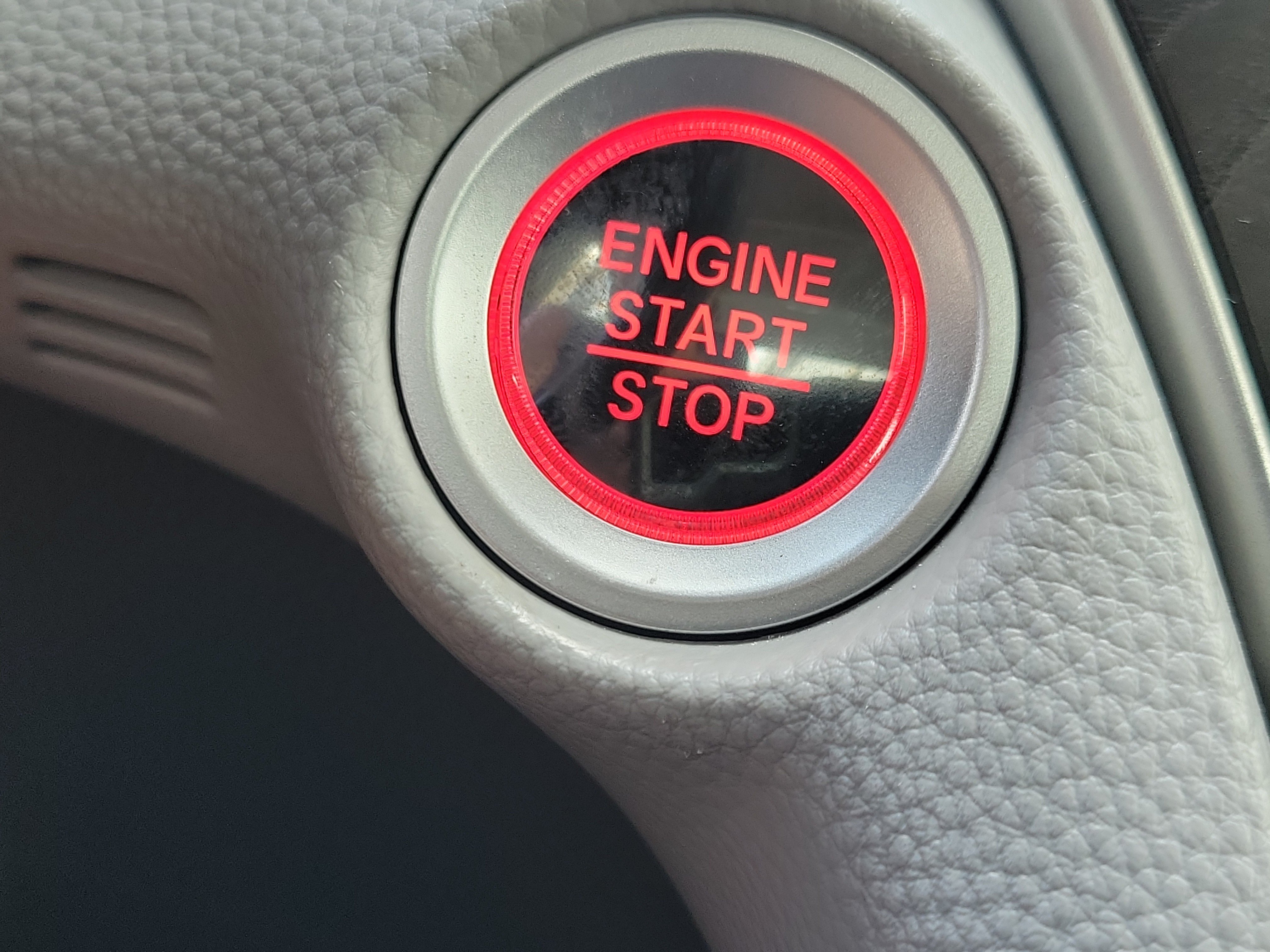 Used 2020 Honda Accord EX image 29