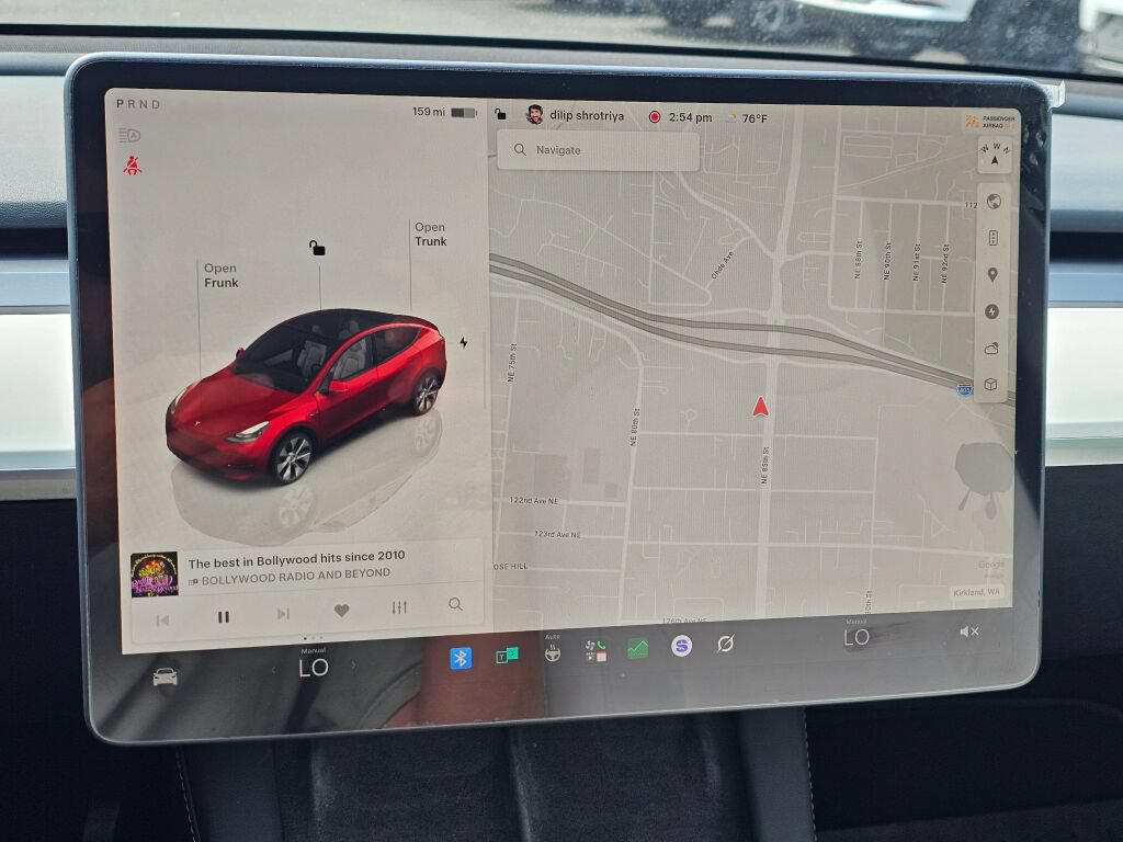 Used 2023 Tesla Model Y Long Range AWD/4WD image 14