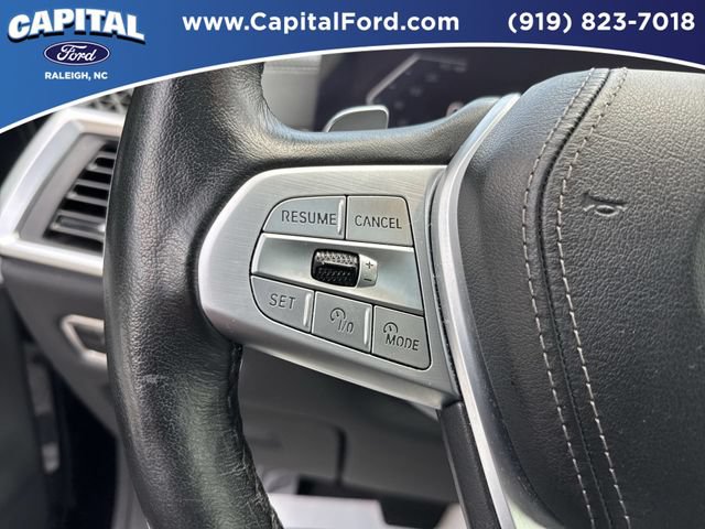 Used 2023 BMW X7 xDrive40i w/ Premium Package AWD/4WD image 23