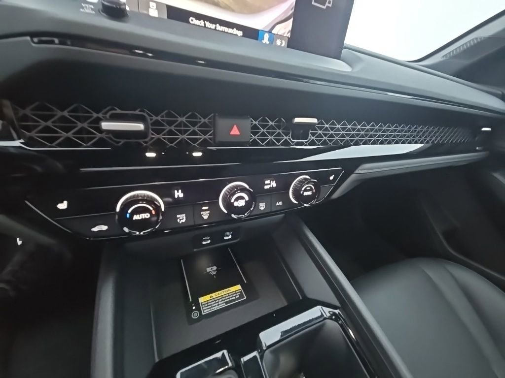 Certified 2025 Honda Accord Sport image 21