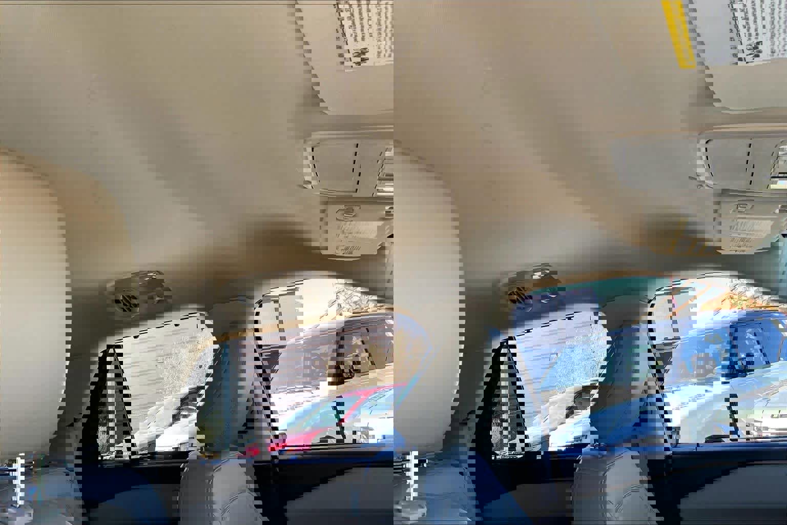 Used 2021 Ford Explorer Limited image 12