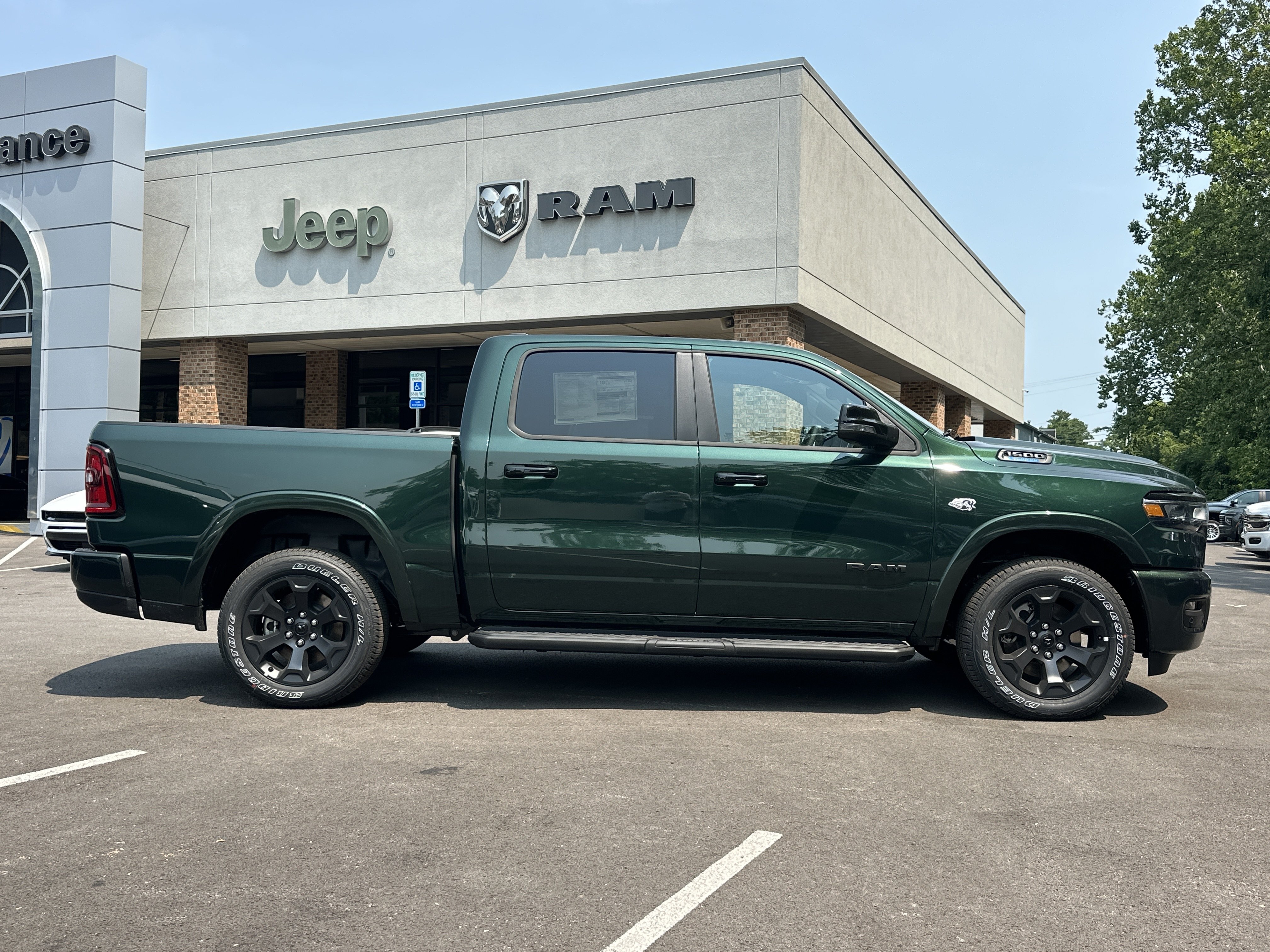 New 2026 RAM 1500 Big Horn AWD/4WD image 19