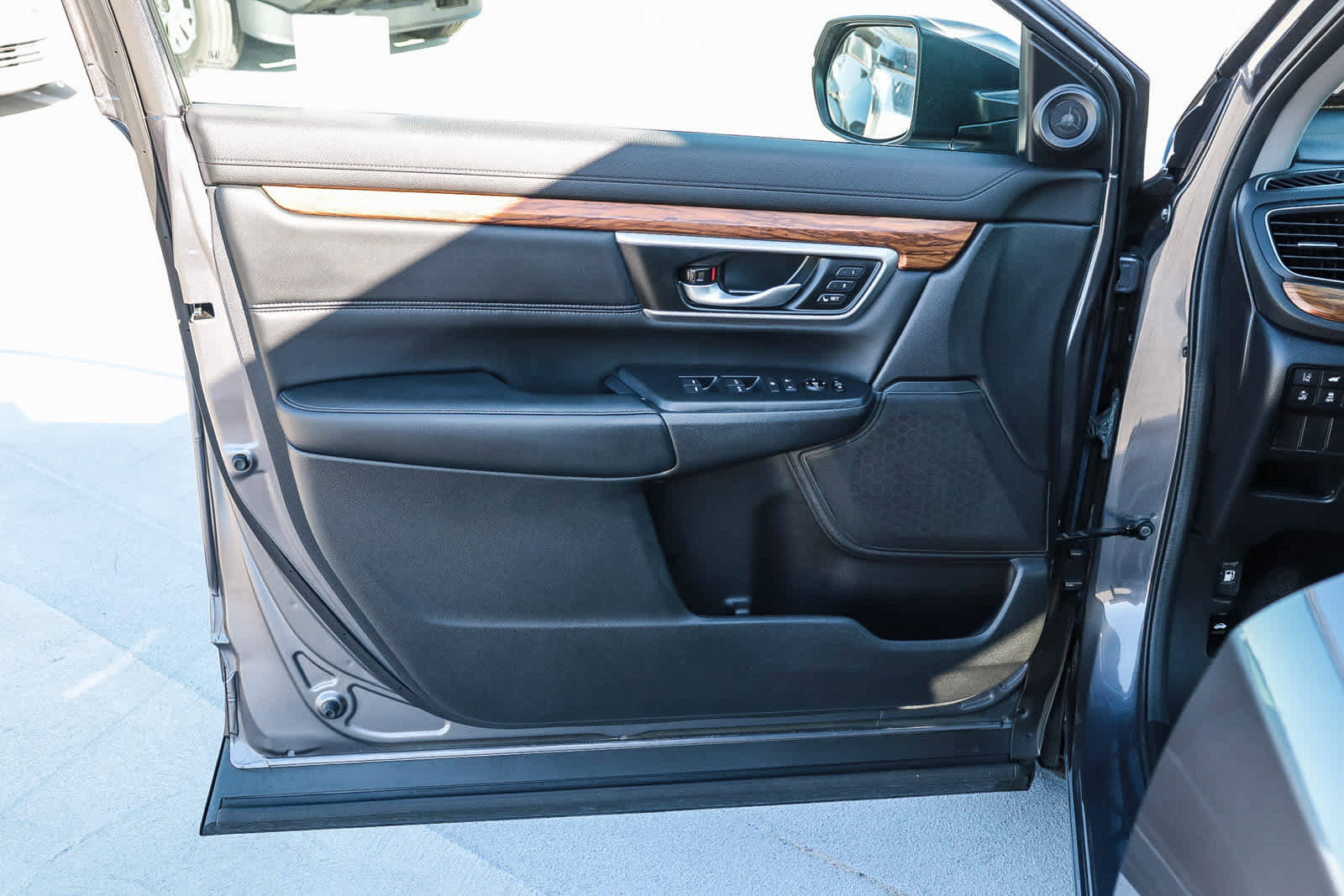 Used 2020 Honda CR-V EX-L image 22