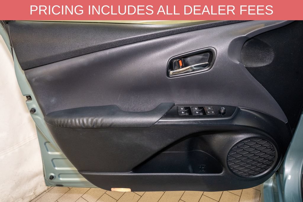 Used 2017 Toyota Prius Two FWD image 10
