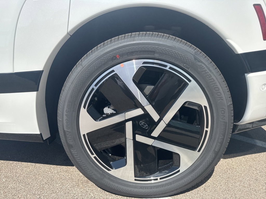 New 2026 Hyundai Ioniq 9 Calligraphy image 48