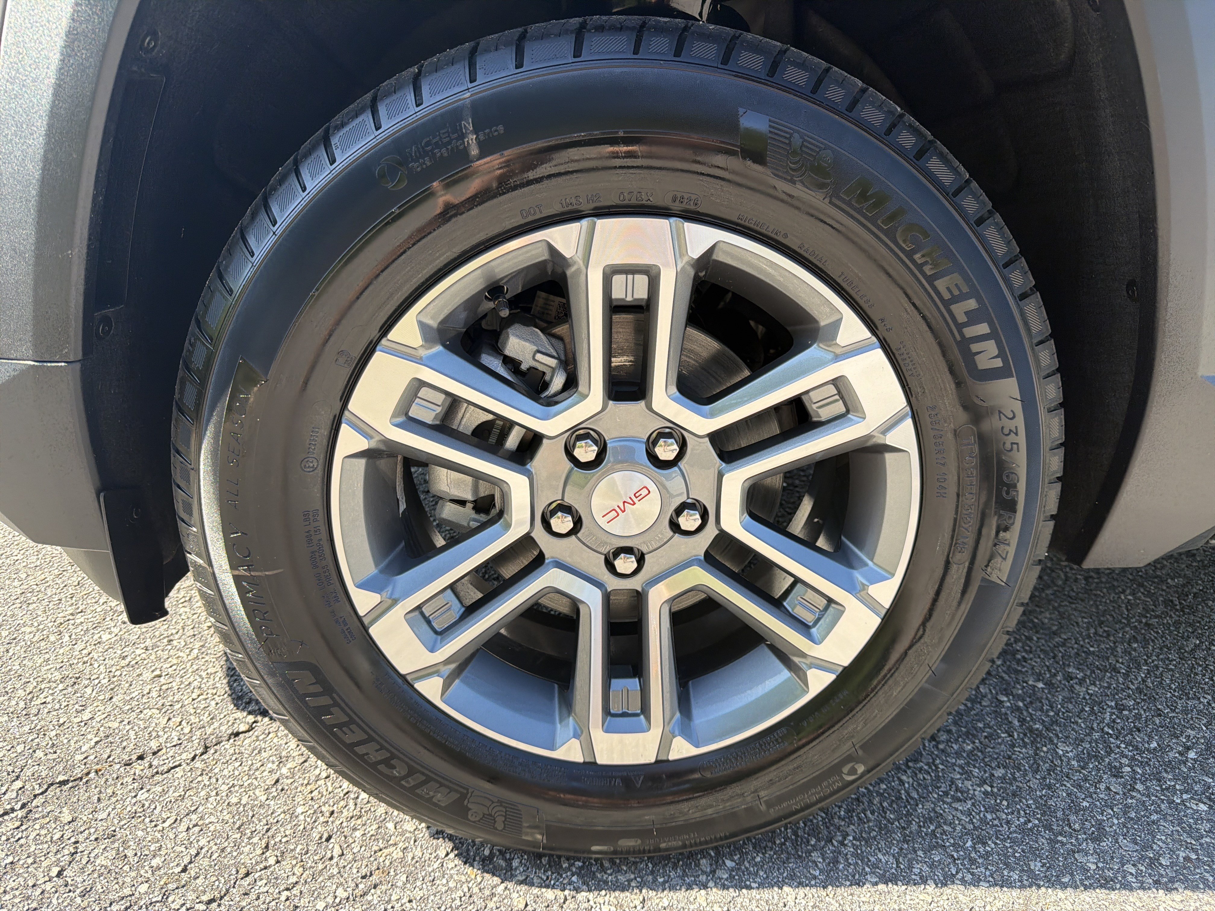 New 2026 GMC Terrain Elevation FWD image 13