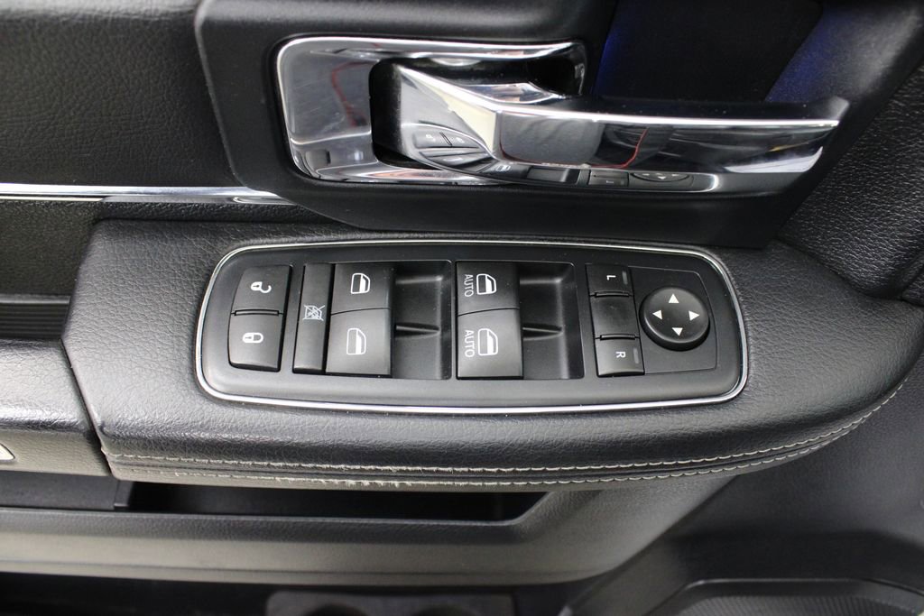 Used 2016 RAM 2500 Laramie AWD/4WD image 16