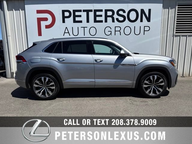 Used 2020 Volkswagen Atlas Cross Sport SEL Premium R-Line AWD/4WD image 3