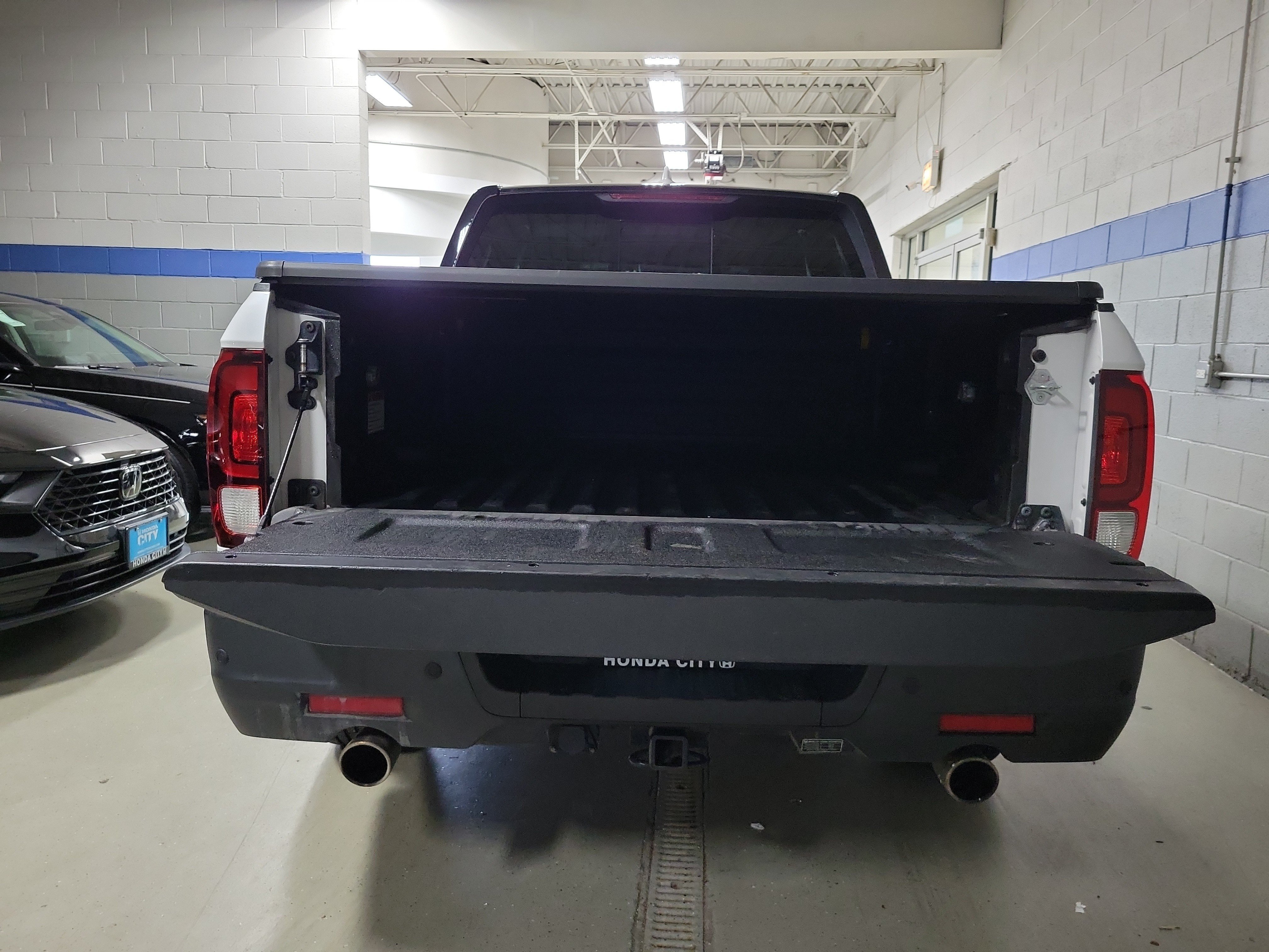 Certified 2023 Honda Ridgeline Black Edition image 9