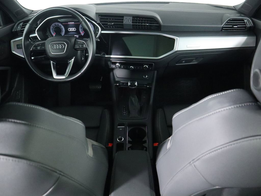 Certified 2022 Audi Q3 2.0T Premium Plus w/ Premium Plus Package image 13