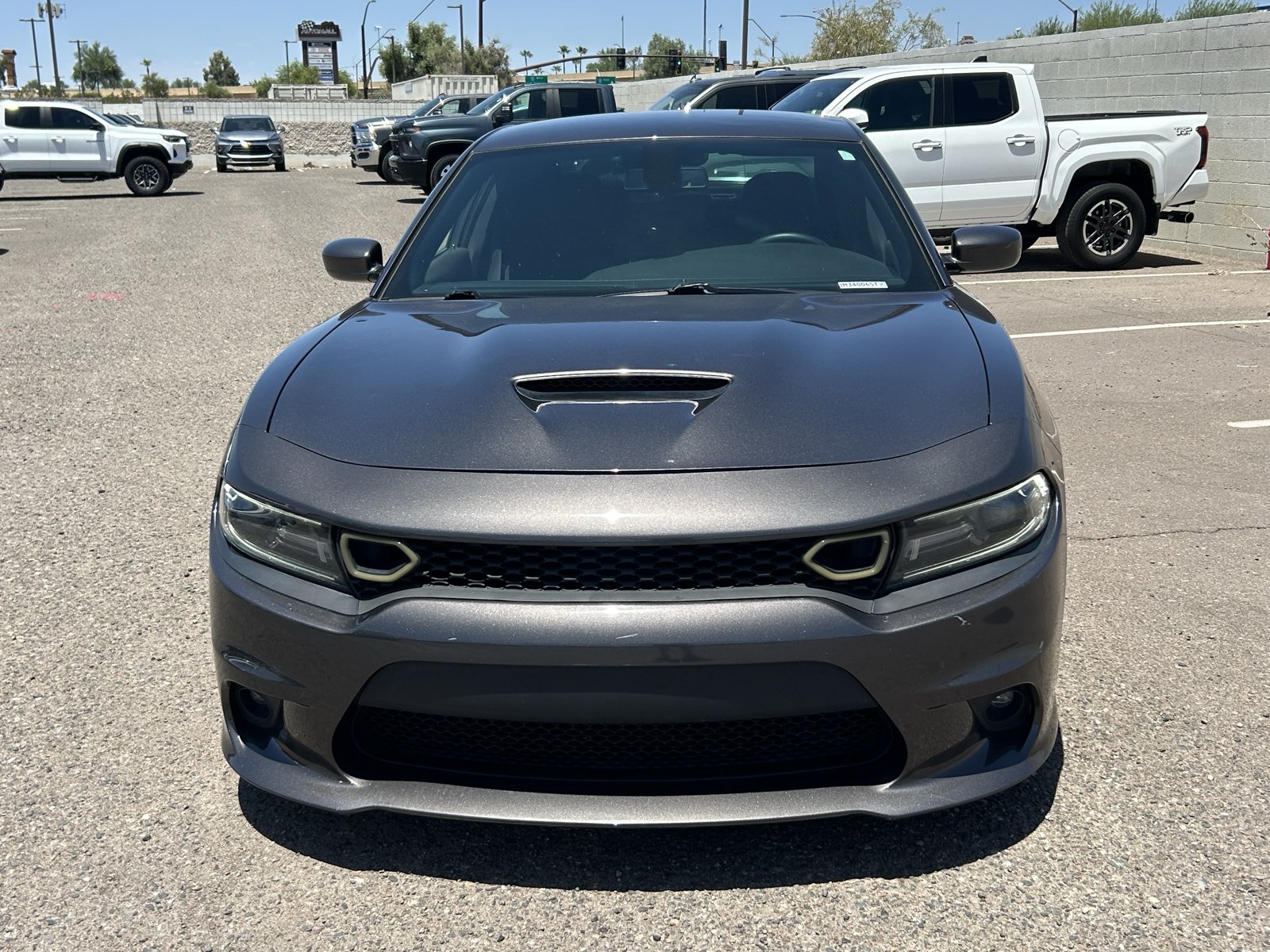 Used 2018 Dodge Charger R/T RWD image 7