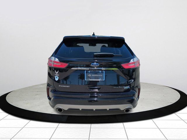 Used 2019 Ford Edge Titanium w/ Equipment Group 301A AWD/4WD image 4