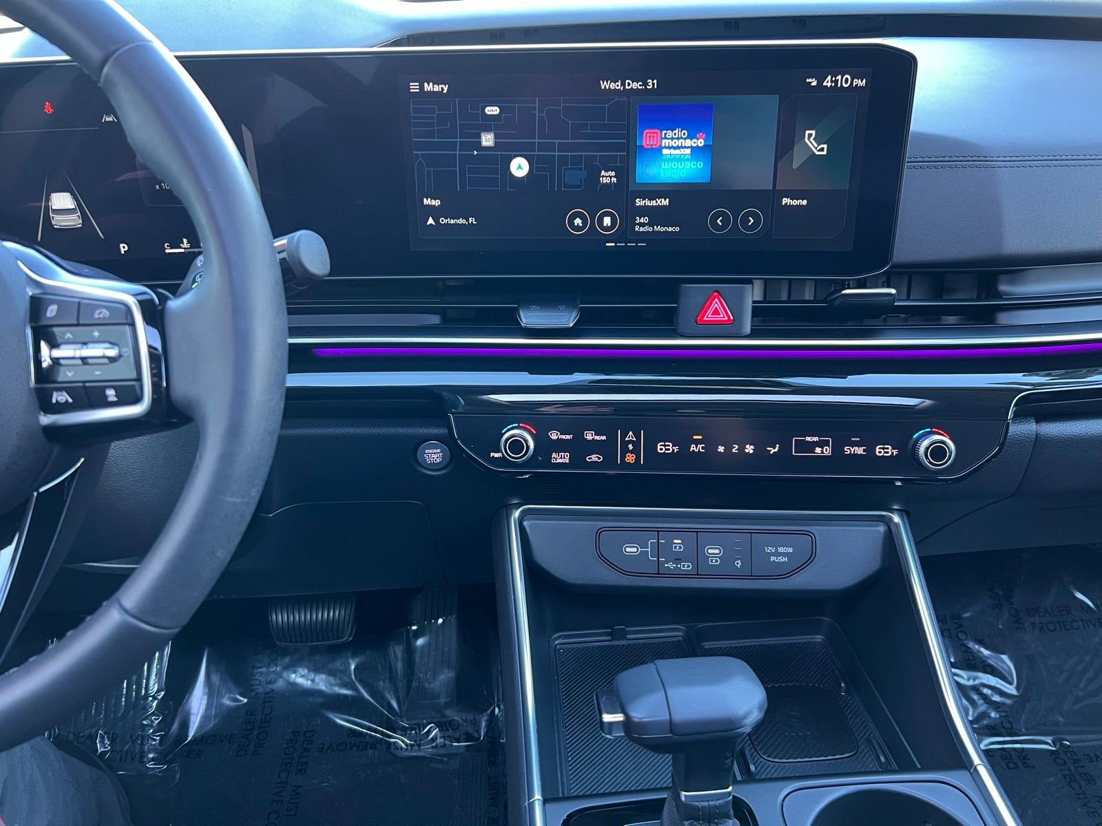 Used 2025 Kia Carnival SX Prestige image 38