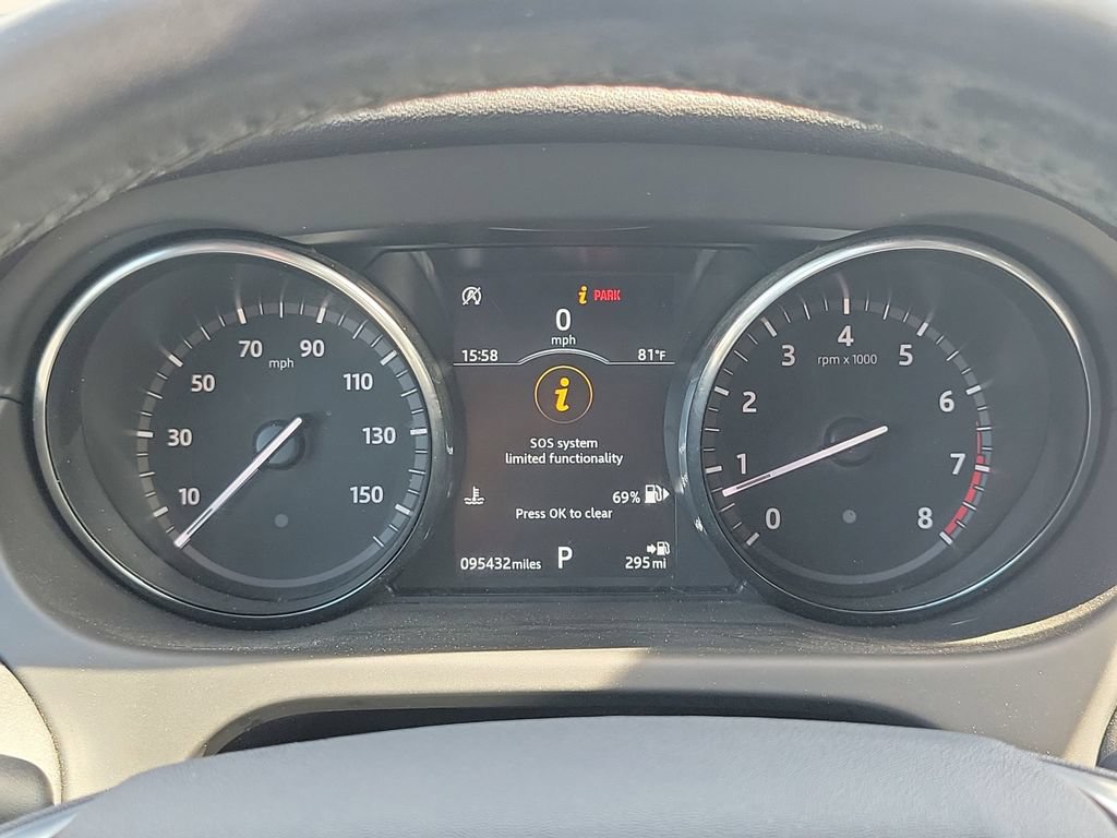 Used 2019 Land Rover Discovery Sport SE AWD/4WD image 22