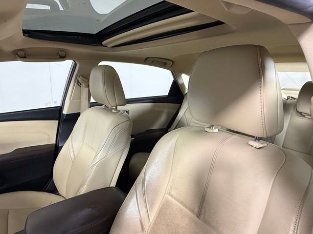 Used 2015 Toyota Avalon XLE Touring FWD image 14